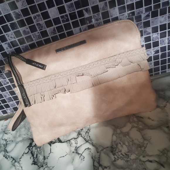 COPY - Steve Madden Blush Pink Faux Leather Suede Fringe Clutch Tablet Case Bag - Picture 2 of 7